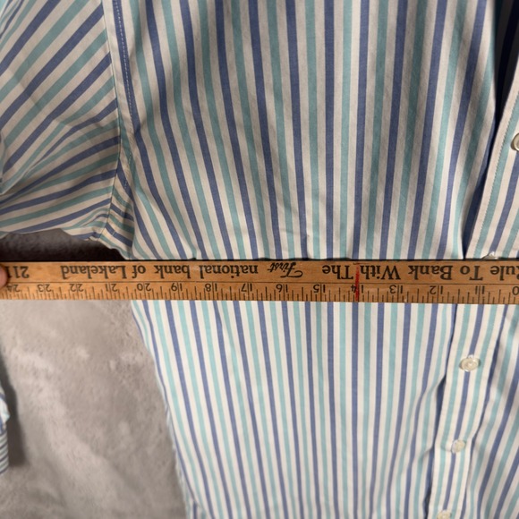 LLBean Mens M Striped Button Down Shirt Wrinkle Resistant Traditional Fit Blue - Picture 5 of 7
